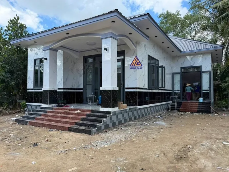 Cửa nhôm kính Khoa Giác — Công trình Quốc lộ 61C