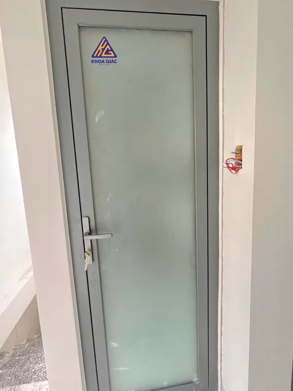 Cửa 1 cánh, Xingfa — thi công tại Cần Thơ, Nhôm Kính Khoa Giác
