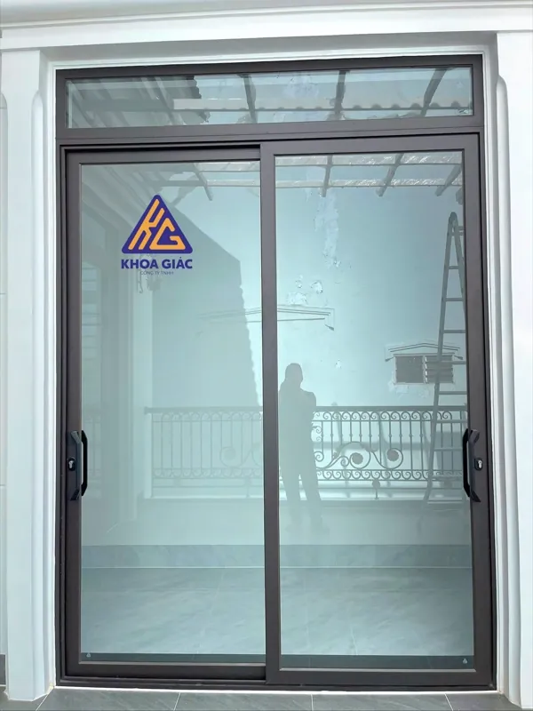 Cửa đi 2 cánh lùa — thi công tại Cần Thơ, Nhôm Kính Khoa Giác