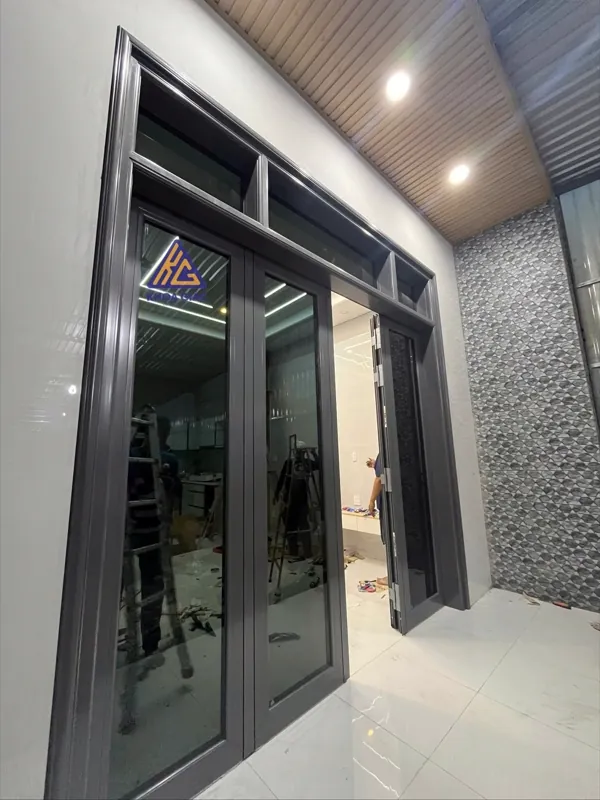 Cửa Xingfa 4 cánh, mở — thi công tại Cần Thơ, Nhôm Kính Khoa Giác