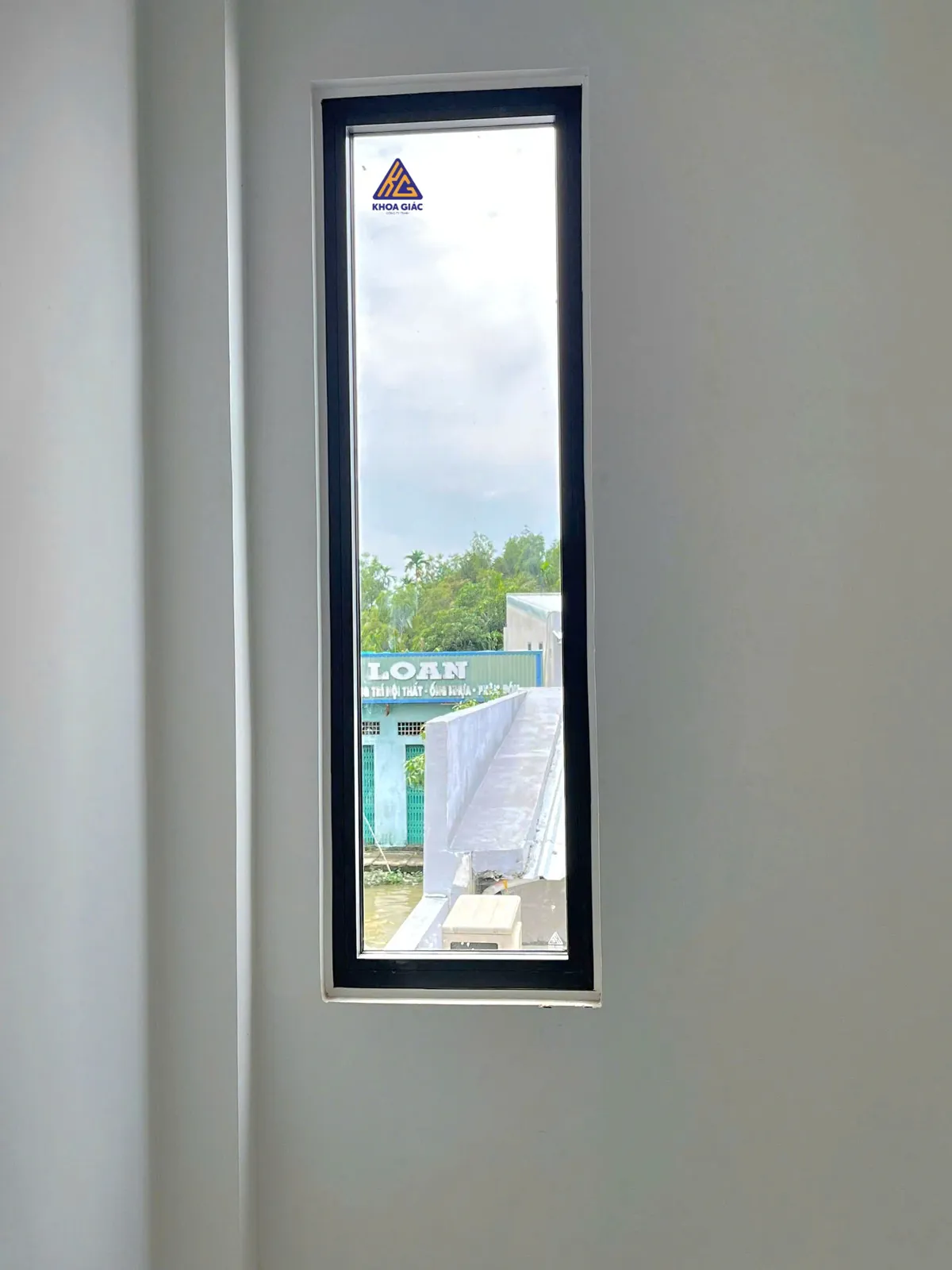 Thi công vách kính cường lực cho văn phòng tại Cần Thơ
